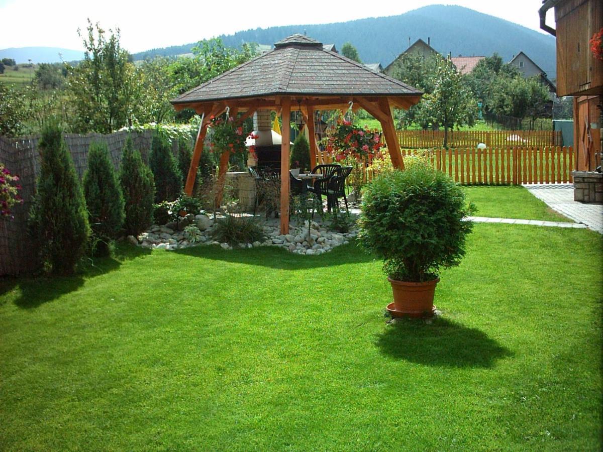 Apartman Elegant 2 Besenova Bagian luar foto